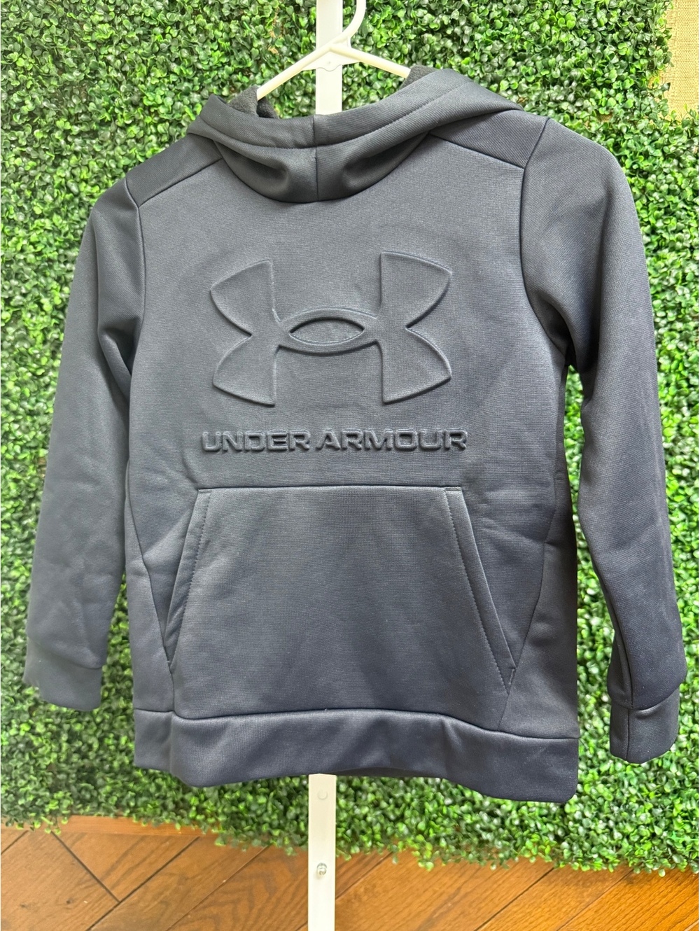 NWT UA hoodie YXS